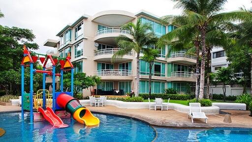 Beachfront Topfloor Condo in Hua Hin at Baan Sanpluem