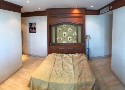 2-bedroom river view condo for sale in Rama 3 area