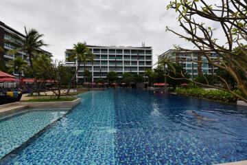 Beach Condo in Hua Hin/Khao Takiab at Amari Residence