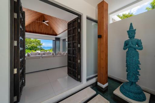 4 bedroom sea-view villa for sale in Koh Samui