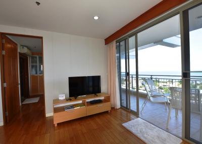 Beachfront Condo in Hua Hin with Stunning Ocean View