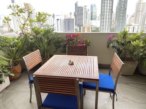 Nice 2 bedroom condo for sale with large terrace