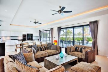 Luxury Pool Villa in Hua Hin near Palm Hills Golf Resort