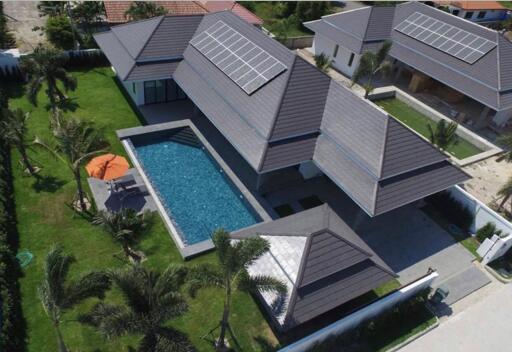 Luxury Pool Villa in Hua Hin near Palm Hills Golf Resort