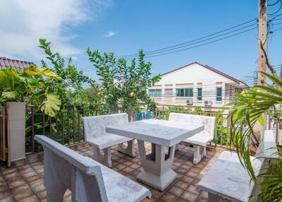 Cozy Townhouse in Hua Hin near City Center at Soi94