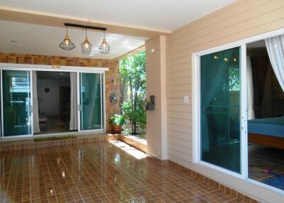 Cozy Townhouse in Hua Hin near City Center at Soi94