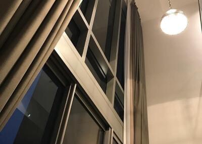 1-bedroom duplex condo for sale close to Ekkamai BTS station