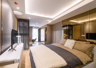 2-bedroom modern duplex for sale in Thonglor area
