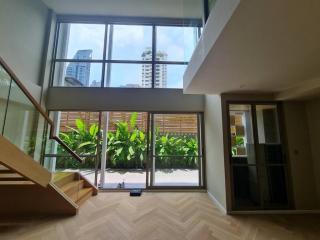 3-bedroom high end duplex for sale in Thonglor area