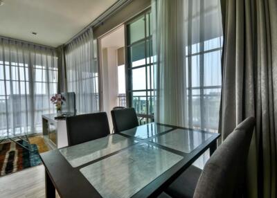 Topfloor Beach Condo in Hua Hin at Autumn Condominium