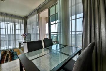 Topfloor Beach Condo in Hua Hin at Autumn Condominium