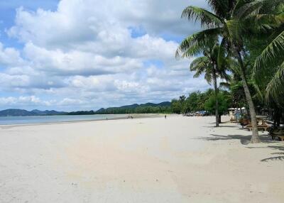 Sea View Beach Condo in Hua Hin at Summer Condominium