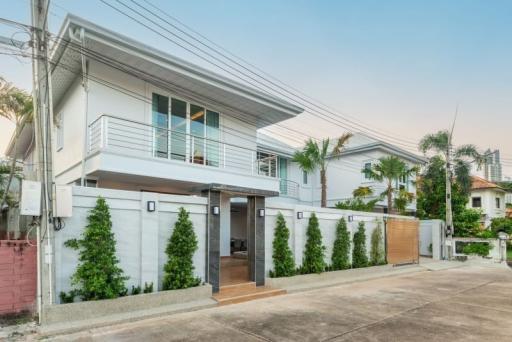 House For Sale In Pattaya, Pattaya