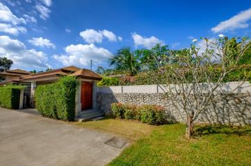 Luxurious, large 3-bedroom villa, with pool view in Tanode Estate project, on Bangtao/Laguna beach