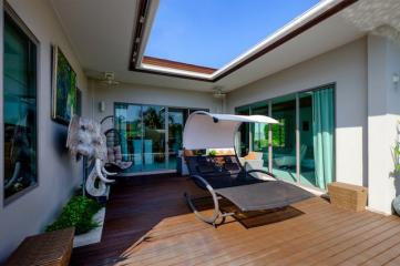 Luxurious, large 3-bedroom villa, with pool view in Tanode Estate project, on Bangtao/Laguna beach