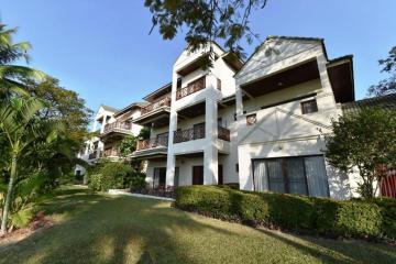 Exceptional Golf Condo in Hua Hin at Palm Hills Golf Resort