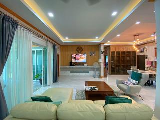 Well Designed 4 Bedroom Villa For Sale In Khao Tao