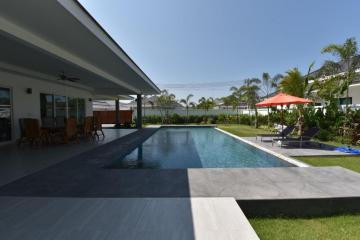 Luxury Pool Villa in Hua Hin near Palm Hills Golf Resort