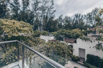 Luxurious, spacious 4-bedroom villa, with sea view and near the sea in Grand West Sands Resort & Villas Phuket project, on Mai Khao beach