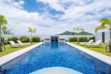 H-Shape Luxury Pool Villa in Hua Hin at Peaceful Countryside