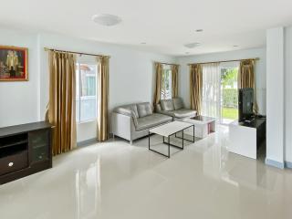 House For Sale In Pattaya, Pattaya