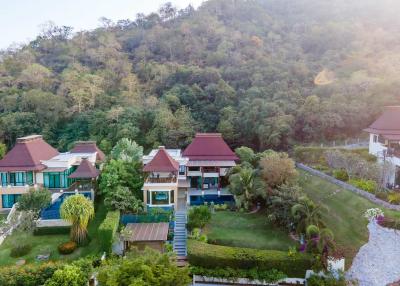 Exclusive Bali Sea View Villa at Hua Hin Panorama Resort