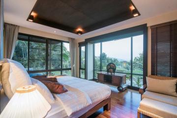 Exclusive Bali Sea View Villa at Hua Hin Panorama Resort