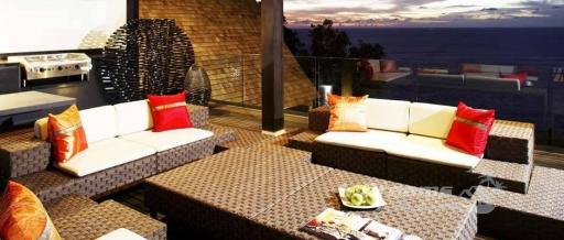 Luxurious premium 5-bedroom villa, with sea view in Cape Amarin project, on Kamala Beach beach
