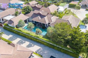 Magnificent Bali-style Villa in Hua Hin at Hillside Hamlet5