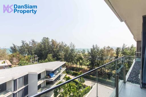 Beach Condo in Hua Hin with Sea, Mountain & Golf View (712)