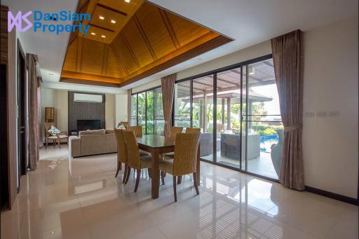 Well-designed Balinese Villa at Hua Hin Panorama Resort