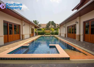 Thai-Bali Style Pool Villa in Hua Hin at Baan Phuttharaksa
