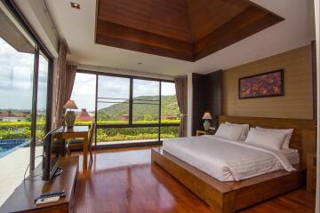 Well-designed Balinese Villa at Hua Hin Panorama Resort