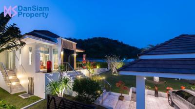 Luxury 3-Bed Pool Villa in Hua Hin at Red Mountain