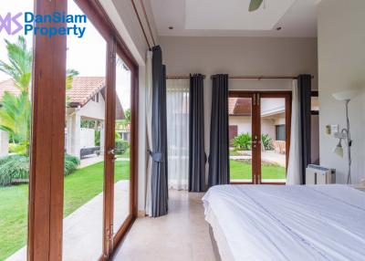 High Standard Villa near Hua Hin in Pranburi at Hana Village1