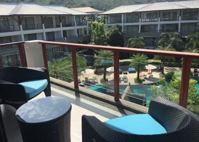 Amazing 4-bedroom apartments, with pool view and near the sea in Pearl of Naithon project, on Naithon beach  ( + Video review)