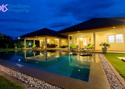 Luxury 4-Bed Pool Villa in Hua Hin at Orchid Palm Homes6