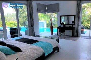 Luxury 3-Bed Pool Villa in Hua Hin at Red Mountain Boutique