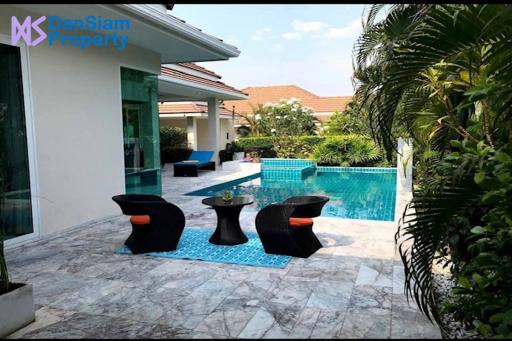 Luxury 3-Bed Pool Villa in Hua Hin at Red Mountain Boutique
