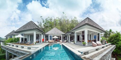 Cozy 5-bedroom villa, with sea view in The Villas Overlooking Layan project, on Bangtao/Laguna beach