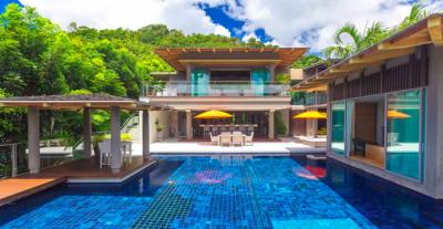 Luxurious, spacious 5-bedroom villa, with sea view in La Colline project, on Layan Beach beach