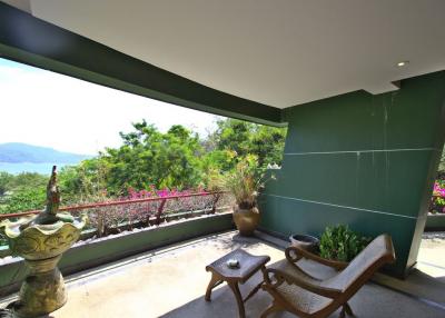 Exclusive 2-bedroom apartments, with sea view and near the sea in Aspasia project, on Kata beach