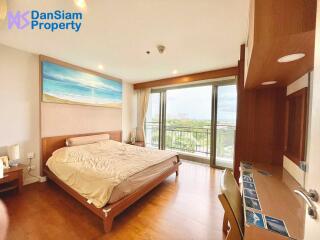 Sea View Beachfront Condo in Hua Hin at The Boathouse