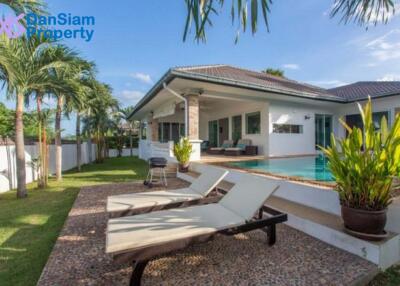 Nice 3-Bedroom Pool Villa in Hua Hin at Laguna Estate