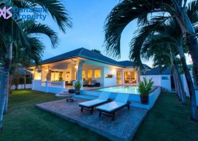 Nice 3-Bedroom Pool Villa in Hua Hin at Laguna Estate