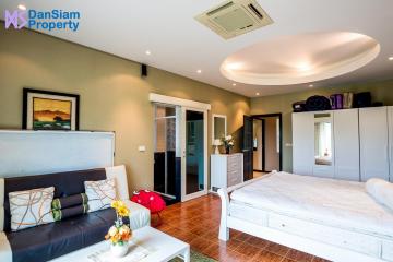 Luxury Golf Condo in Hua Hin at Palm Hills Golf Resort