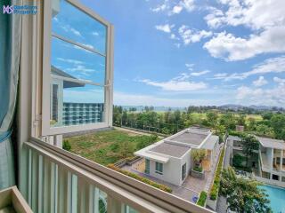 Topfloor Beach Condo in Hua Hin at Autumn Condominium