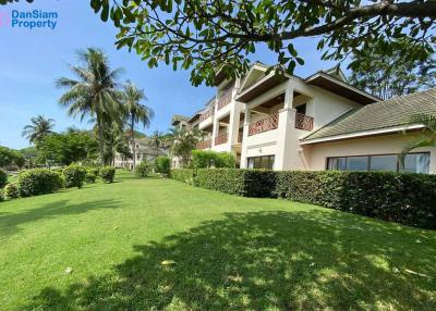 Large Golf Condo in Hua Hin at Palm Hills Golf Resort