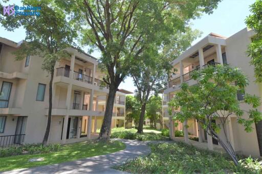 Large Golf Condo in Hua Hin at Palm Hills Golf Resort