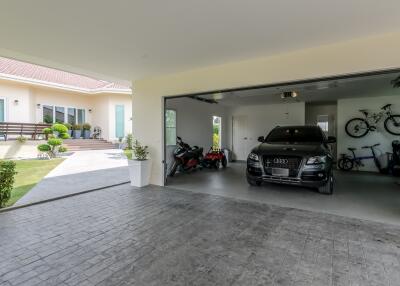 House For Sale In Pattaya